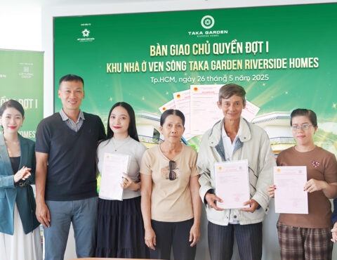 Bàn giao sổ hồng dự án Taka Garden Riverside Homes: Khẳng định uy tín và cam kết pháp lý vững vàng